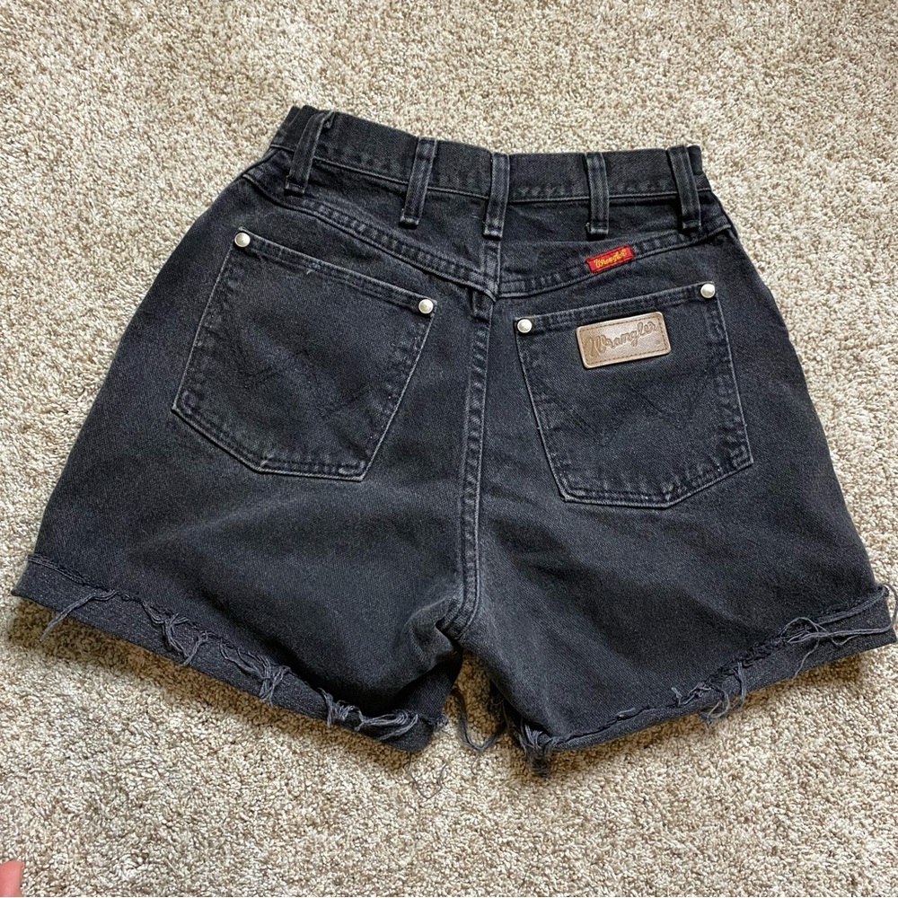 Vintage Wrangler Cut-Off Bermuda Jean Shorts - Picture 3 of 9